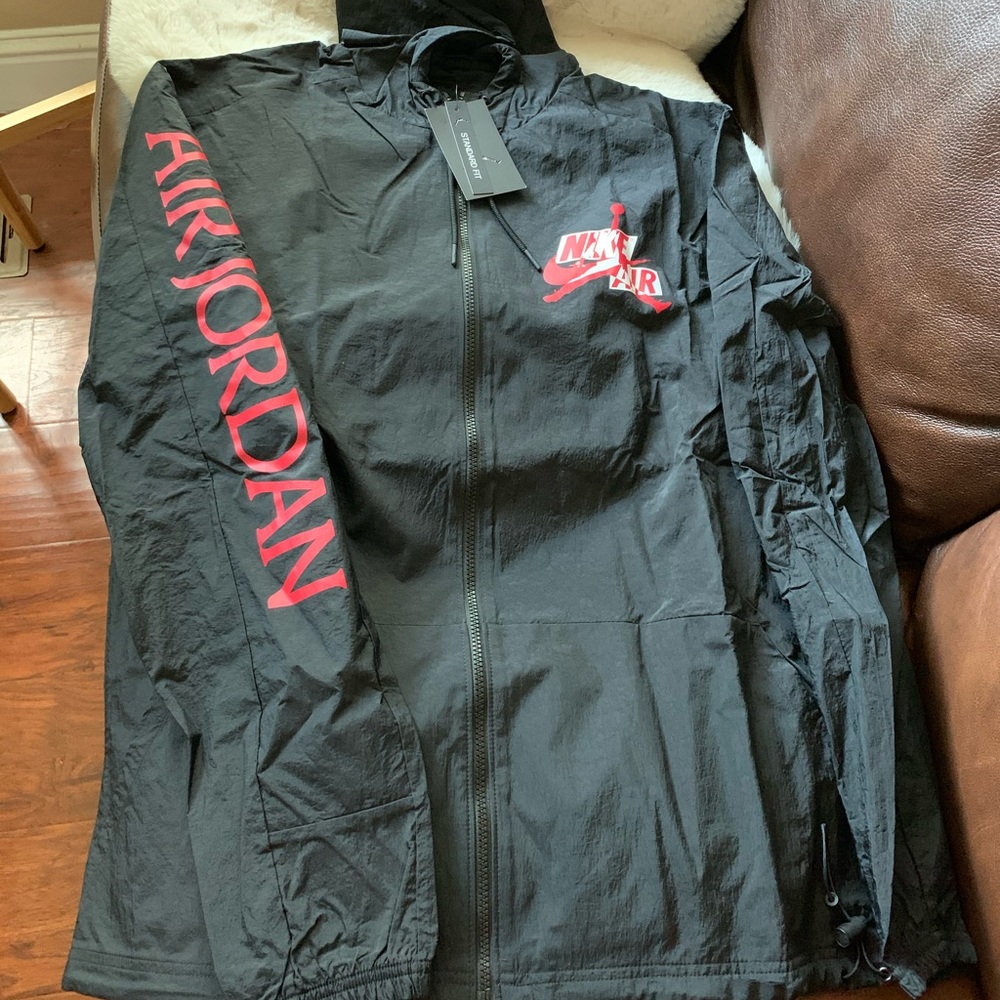 Jordan Jumpman Classics Hooded Nylon Windbreaker